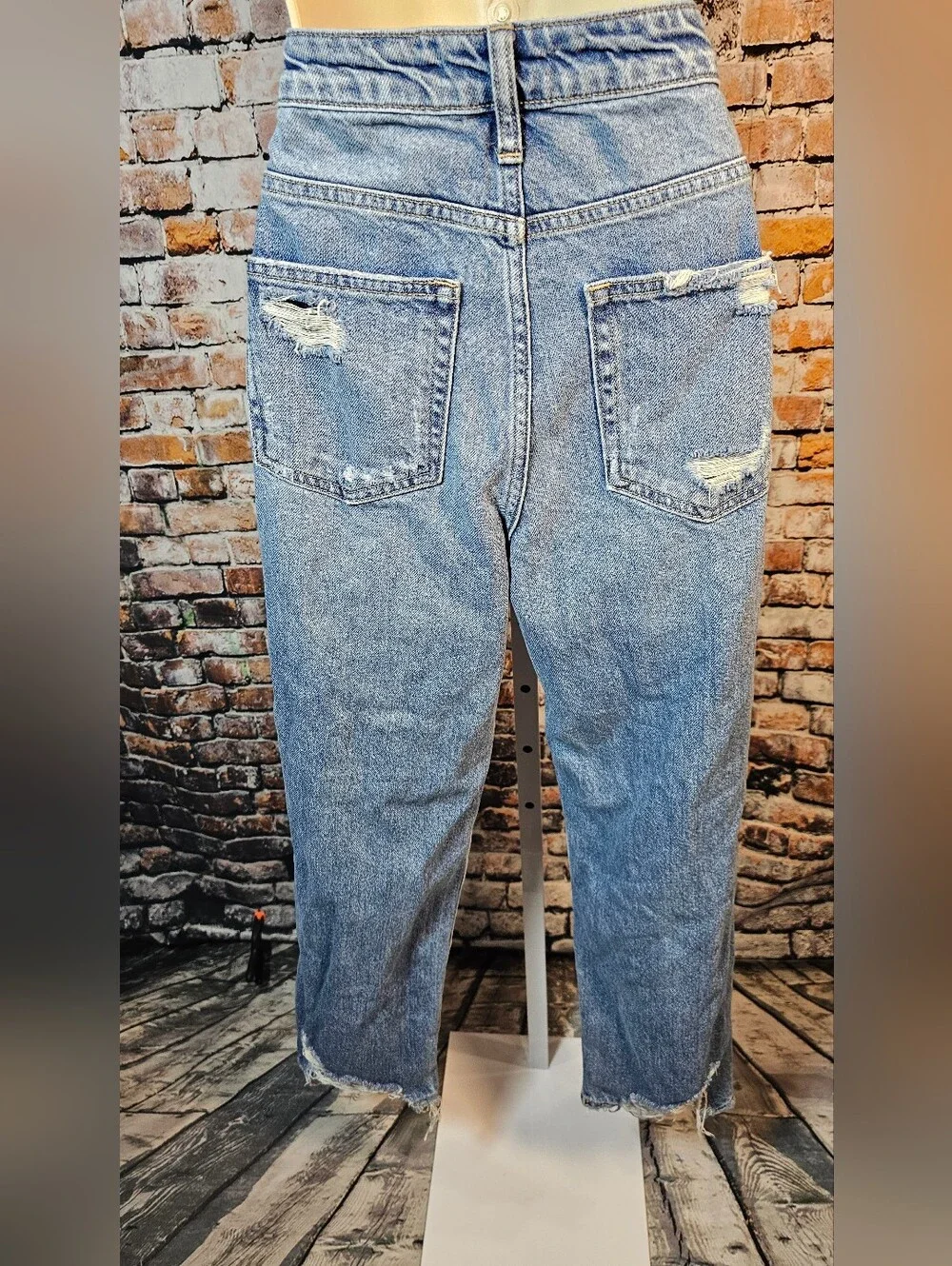 Flying Monkey Size 28 Distressed High Rise Crop Straight Leg Jeans Raw Hem Denim